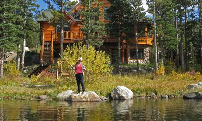 Saint Mary's House | Lake Front Log Home, Amazing Mountain Views, Private Fishing and Canoeing