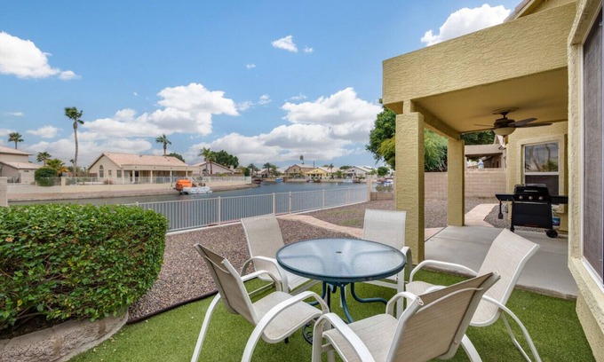 Arrowhead Lakes House | Lake Haven: 3 Bedroom, 2 Bath, Beautiful Lake View