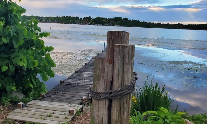 Campbellsport Apartment | LAKE HOUSE Relax'n in or on the water this is your place for memories to be made