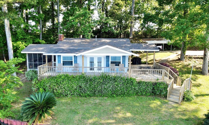 Wetumpka House | Lake Jordan Rental