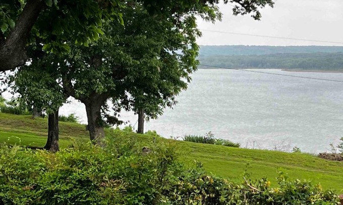 Wagoner House | Lake Life Relaxation