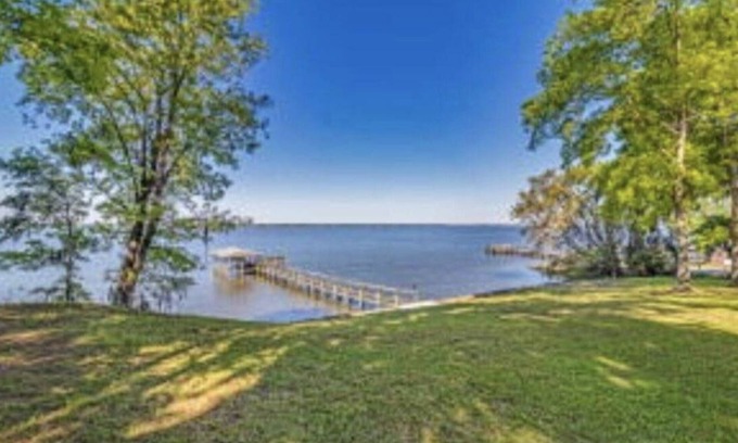 Summerton House | Lake Marion in South Carolina.