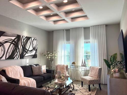 Englewood East Villa | Lake Marlin Villa 2
