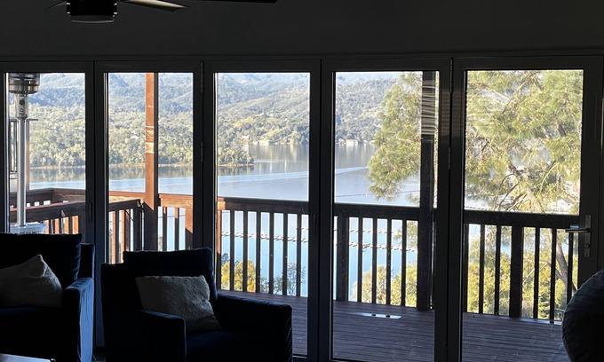 Oak Shores House | Lake Nacimiento’s Oak Shores Lakeside Community Resort Family Vacation Rental