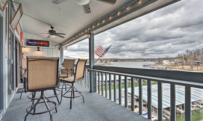 Osage Beach Condo | Lake of the Ozarks Views: Osage Beach Condo!