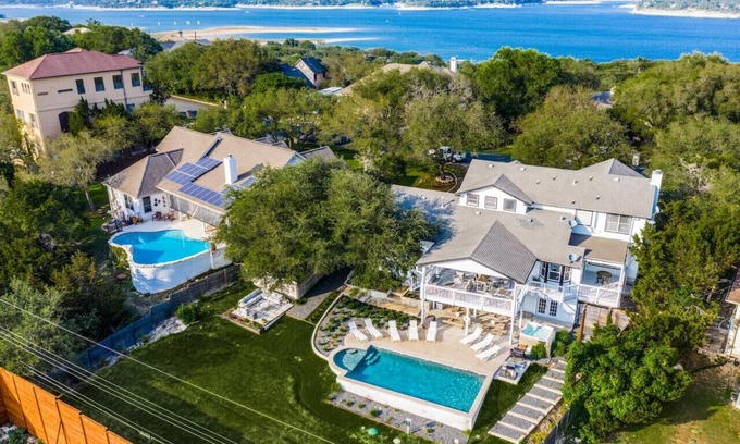 Travis Landing House | Lake Travis Bachelorette Pad: Pool, Hot Tub & Fun, Game Room