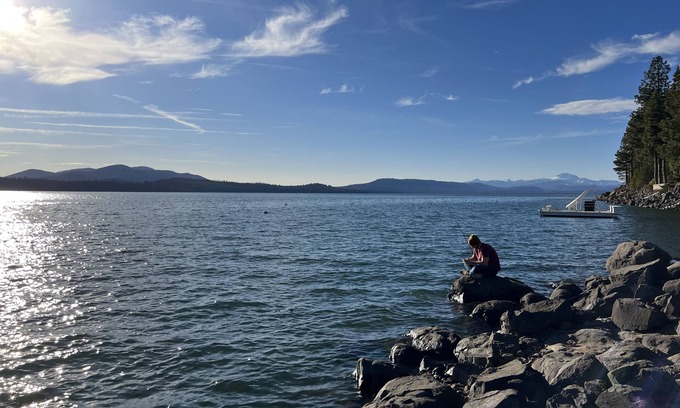 Lake Almanor Country Club House | Lake View Cottage in Lake Almanor Country Club!