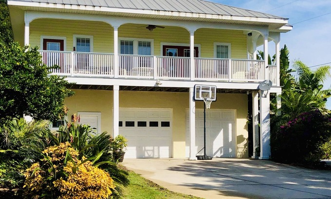 Babson Park Cottage | Lake View Howell Cottage on Crooked Lake