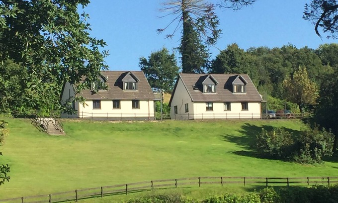 Liskeard Villa | Lake View Villa - Rosecraddoc Manor
