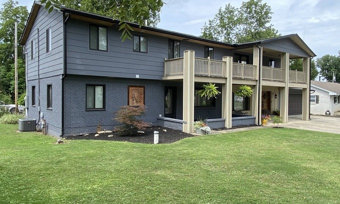 Russells Point House | Lake Views: 2nd-Story Guest Suite with Private Entrances/Yard/Parking