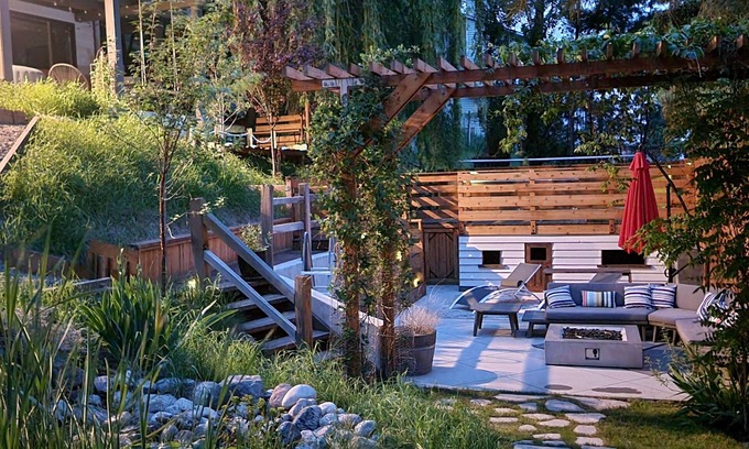 Okanagan-Similkameen House | Lake views, backyard oasis, minute from beach, private, late-century modern home