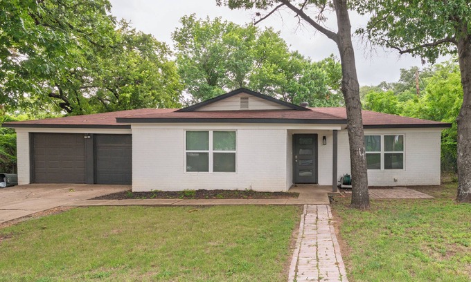 Lake Worth Cottage | Lake Worth Retreat Near Parks and Shops