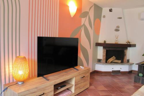 Cima Apartment | Lakefront 1BR Lake Garden Access