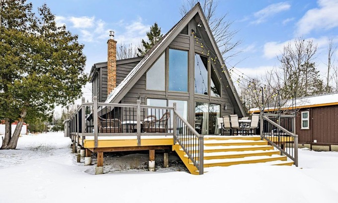 Duluth Cabin | Lakefront A-frame Cabin w/Sauna | Caribouyah!