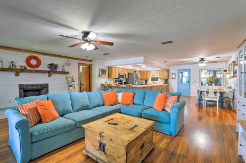 Crooked Lake House | Lakefront Babson Park Escape Pet Friendly!