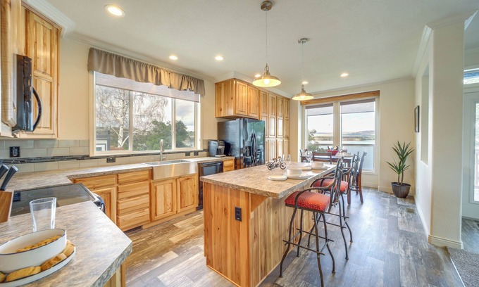 Brewster House | Lakefront Brewster Home w/Yard Games & Hot Tub!