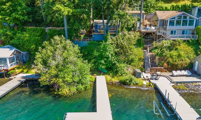Olympia Cabin | Lakefront Cabin w/Dock Boat Launch Nearby Swim, Fish, Grill & Chill
