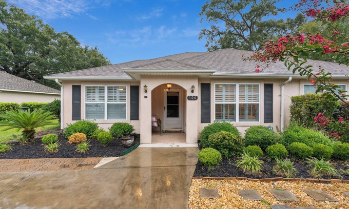 Dock Junction House | Lakefront/Dog Friendly!