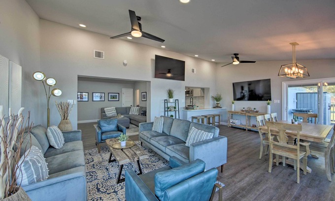 Gun Barrel City House | Lakefront Gun Barrel City Home w/5 Acres!