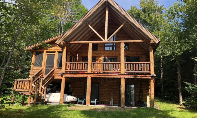 Pittsburg House | Lakefront Log Home on First Connecticut Lake - Moosewood
