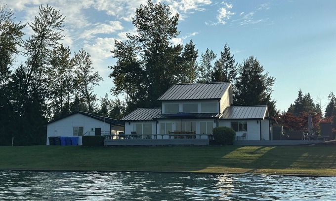 Bonney Lake House | Lakefront Retreat with Private Dock's, Stunning Views, fireplaces and hot tub!