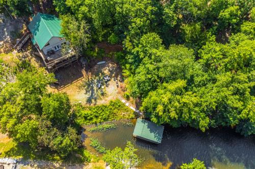 Ferndale House | Lakefront Retreat with Multi-Level Deck and Dock!