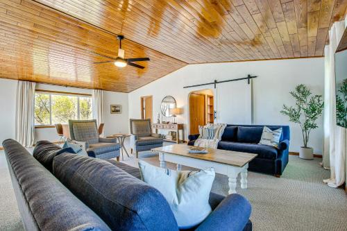 Birnamwood House | Lakefront Wisconsin Getaway Fish, Boat, Relax!