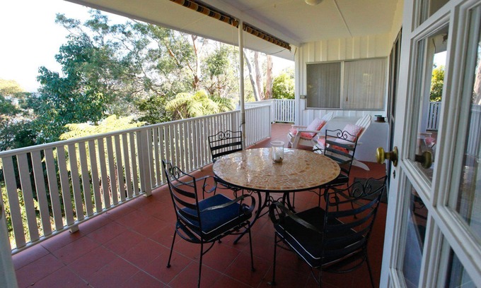 Akolele House | Lakehouse Akolele 19 Flower Circuit- Wallaga Lake Bermagui