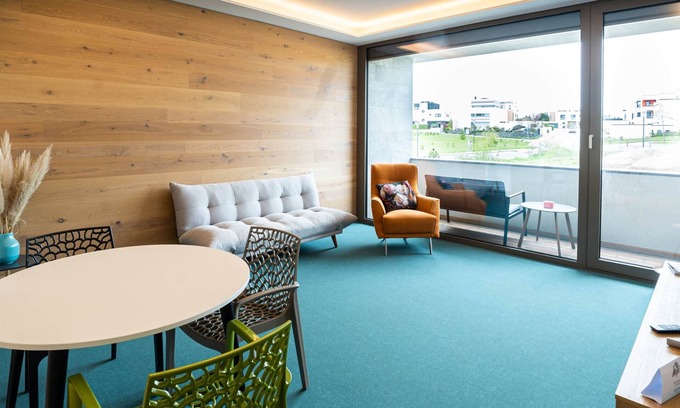 Zwenkau Apartment | Lakeside Apartment 5