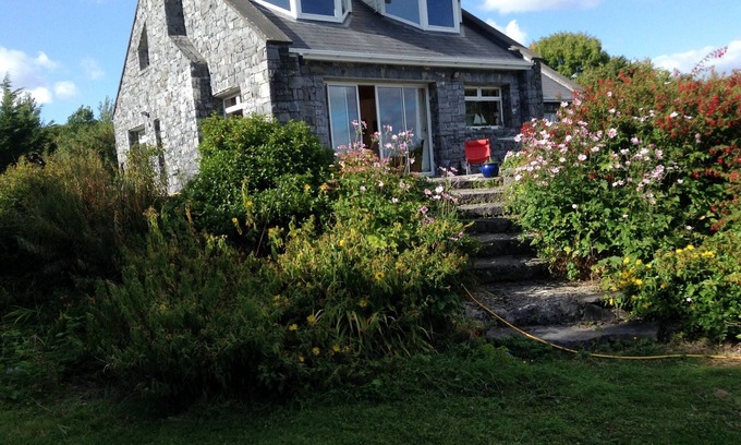 Headford House | Lakeside Fishing Lodge, 6 bedrooms, 4 bathrooms, Kilbeg, Headford, Co Galway