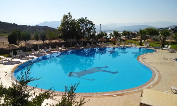Bogazici Villa | Lakeside Garden Holiday Village