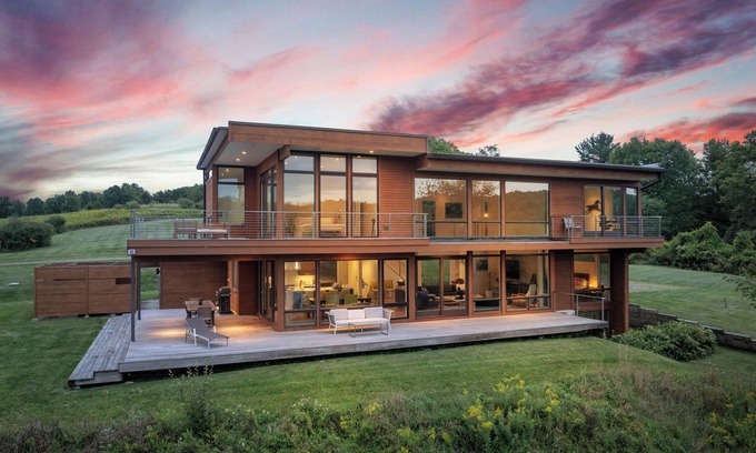 Copake Lake House | Lakeside Modern Escape Gym Kayaks Fireplace