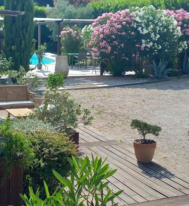 Aramon House | LAMATHYE