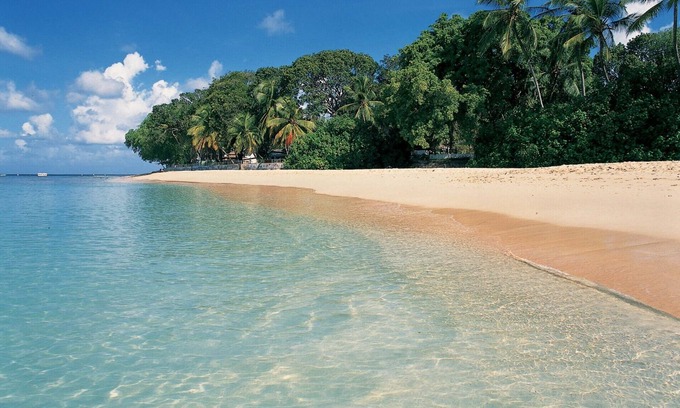 Sandy Lane Villa | LANDFALL VILLA - AMAZING LOCATION ON SANDY LANE BEACH IN BARBADOS