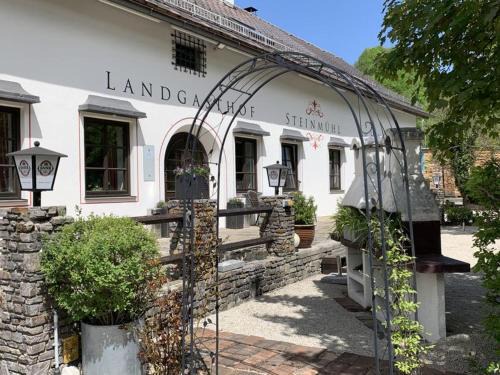 Ybbsitz Hotel | Landgasthof Steinmühl Hofbauer Frühstückspension und Campingplatz