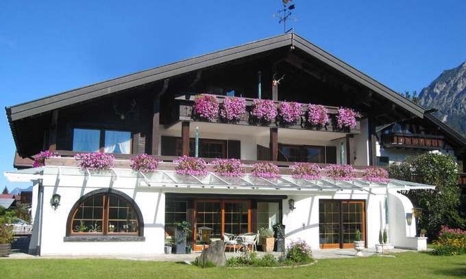 Oberstdorf Apartment | Landhaus Gerlach