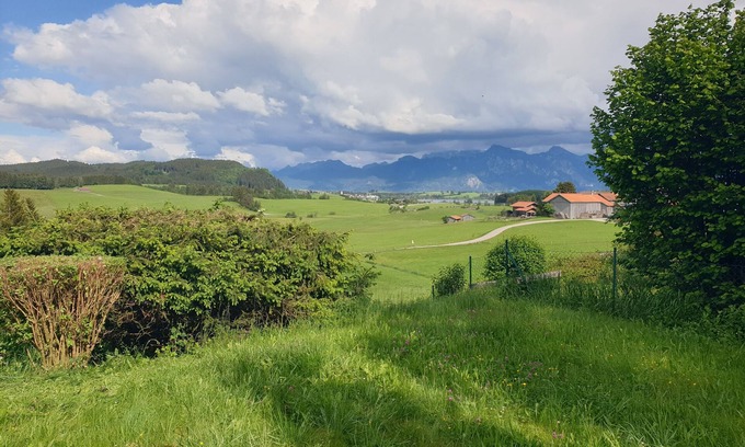 Hopferau Apartment | Landhaus Münz, quiet vacation apartment near Hopfen am See near Füssen
