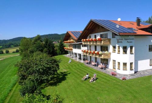 March Hotel | Landhaus Maria Bed&Breakfast