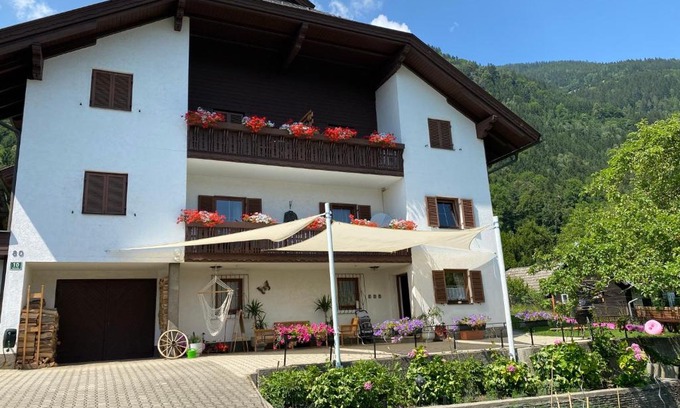 Sattendorf Apartment | Landhaus Marmorata