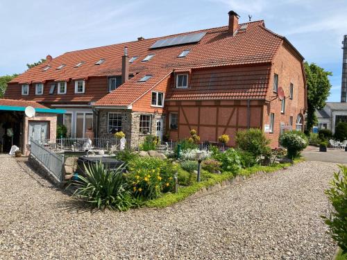 Kluetz Apartment | Landhausidyll Apartment Wohn- und Schlafzimmer