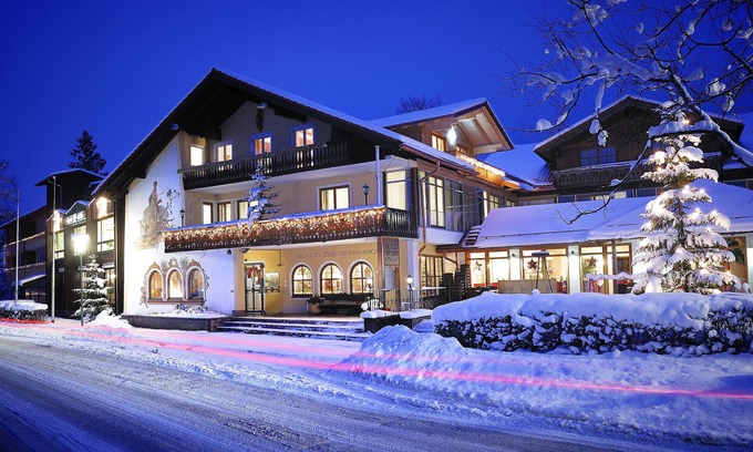 Oberammergau Hotel | Landhotel Böld and Restaurant Uhrmacher Oberammergau