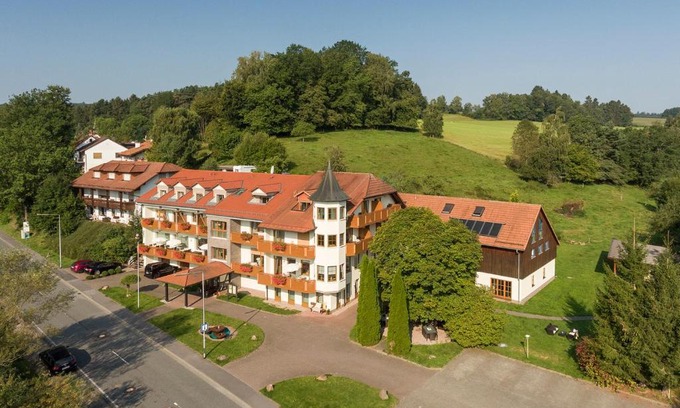Unterscharbach Hotel | Landhotel Kühler Grund
