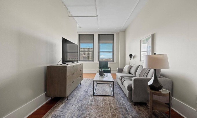 Downtown Nashville Apartment | Landing at The Stahlman - 2 Bedrooms in Downtown