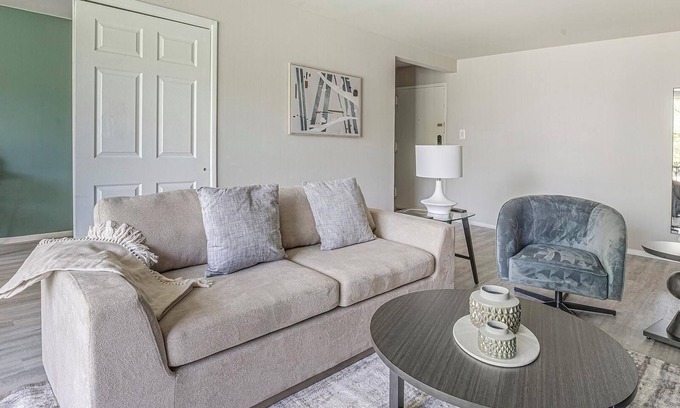 Greenbelt Apartment | Landing | Spectacular 1BD, Pool, Gym