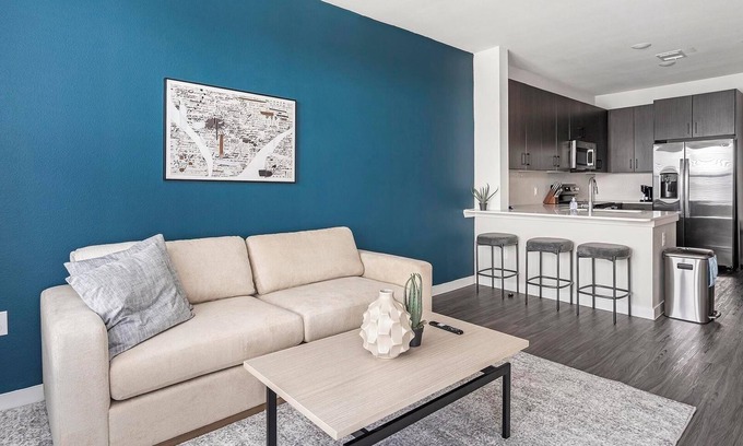 Wetmore Apartment | Landing | Spectacular 1BD, Gym, Clubhouse