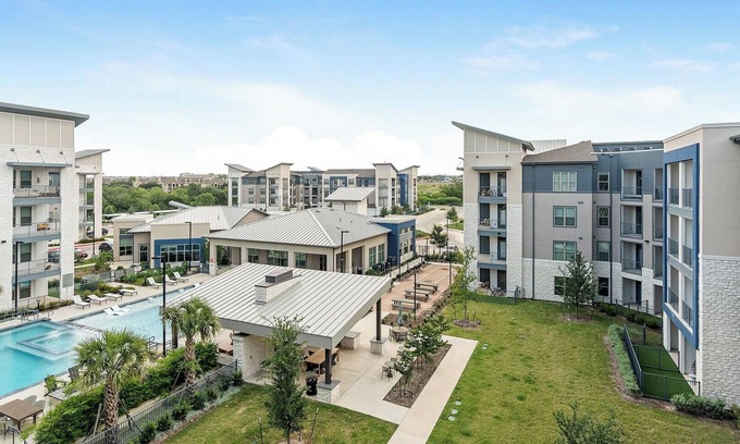 Wetmore Apartment | Landing | Stylish 2BD, Gym, Clubhouse