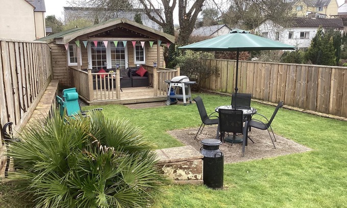 Saint Blazey Cottage | Landlords Cottage a Country Retreat