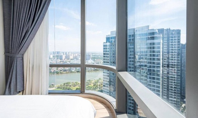 Hang Xanh Hotel | Landmark 81 Luxury Apartment