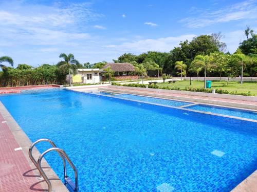 Krishna Karanai Resort | Landmark Pallavaa Beach Resorts Mahabalipuram