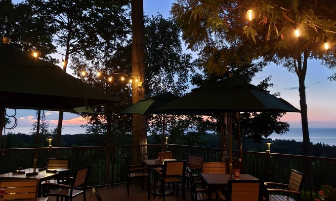 Egg Harbor Condo | Landmark Resort
